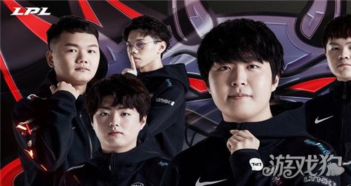 体育足协公 体育足协公