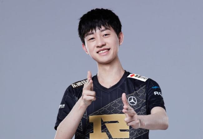 语间显露端 语间显露端